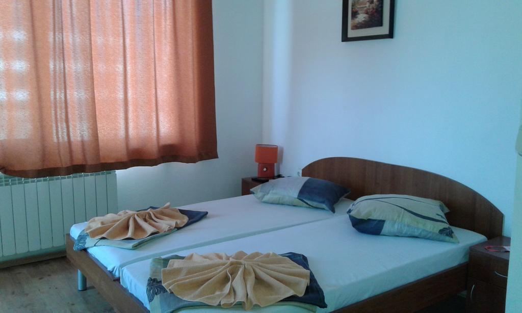 Zora Guest House Primorsko Zimmer foto
