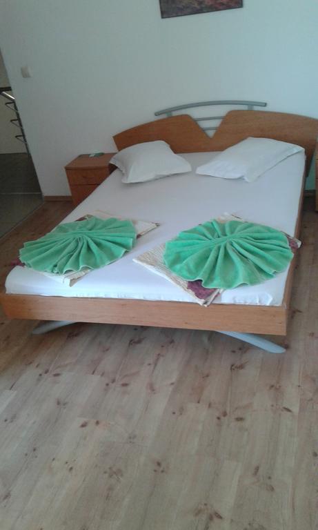 Zora Guest House Primorsko Zimmer foto
