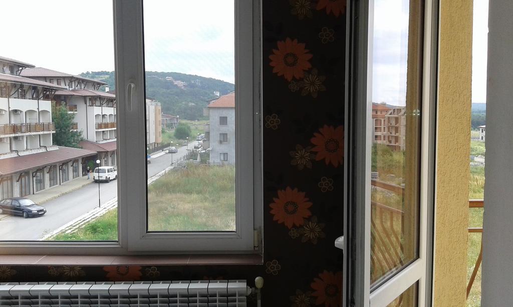 Zora Guest House Primorsko Zimmer foto